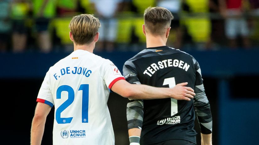 Frenkie de Jong and Marc-Andre Ter Stegen (©AFP)