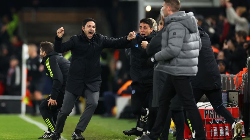 Arteta in jubilation following Rice's late winner (©Catherine Ivill/Getty Images)