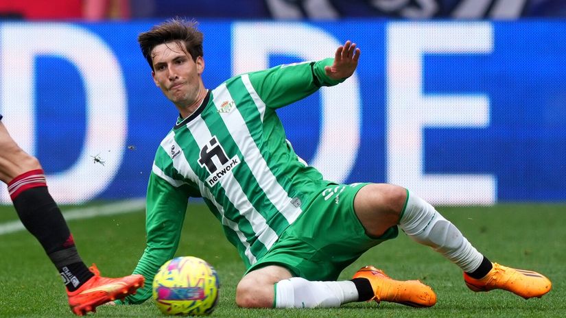 AC Milan finally secured an understudy for Theo Hernandez