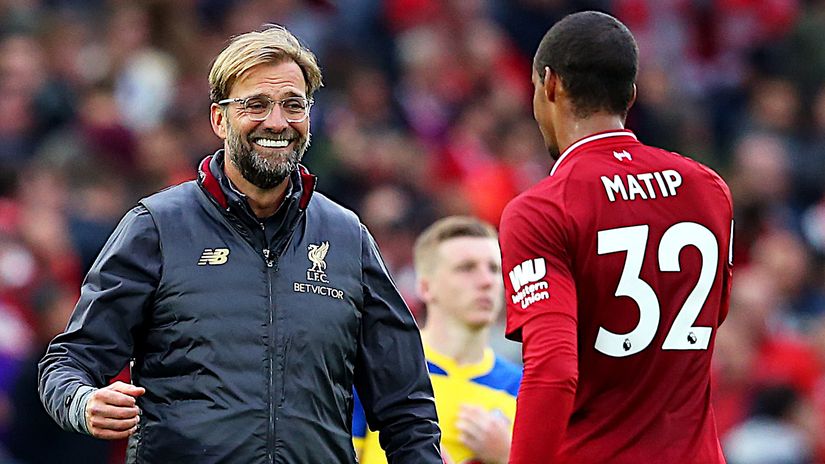 Jurgen Klopp and Joel Matip (©Getty Images)