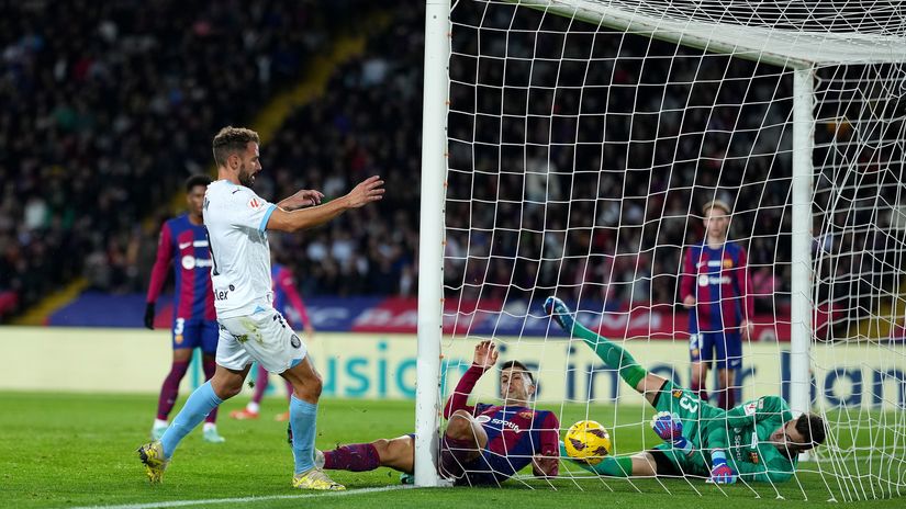 Leicesterona keeps dreaming: Barca get caught in La Liga dwarves' net