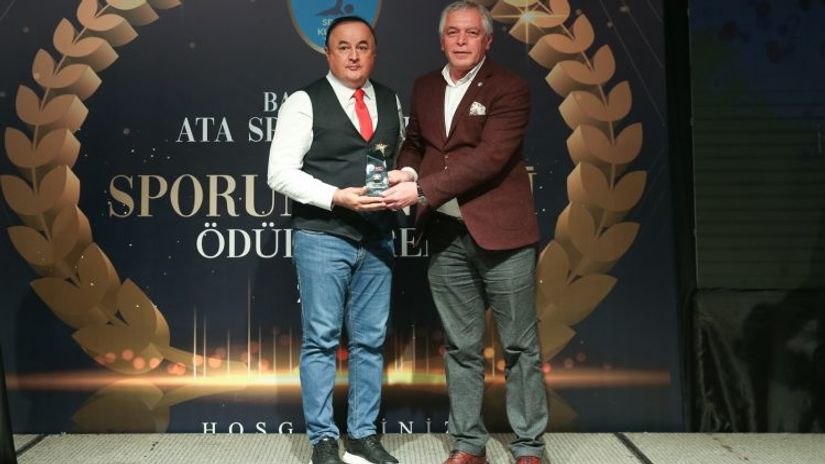 Engin Firat feted as the Most Successful Turkish Coach abroad