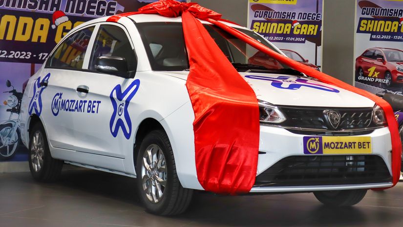 First winners of Mozzart Bet Gurumisha Ndege Shinda Gari promo announced