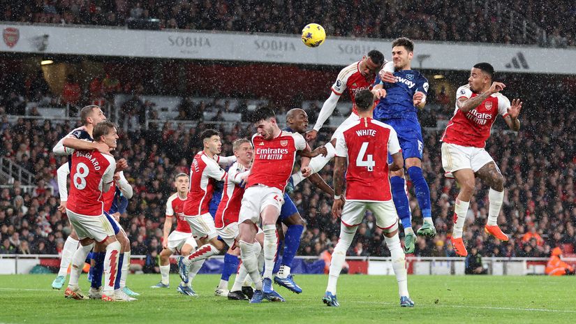 Mavropanos scores to double the lead (©Catherine Ivill/Getty Images)