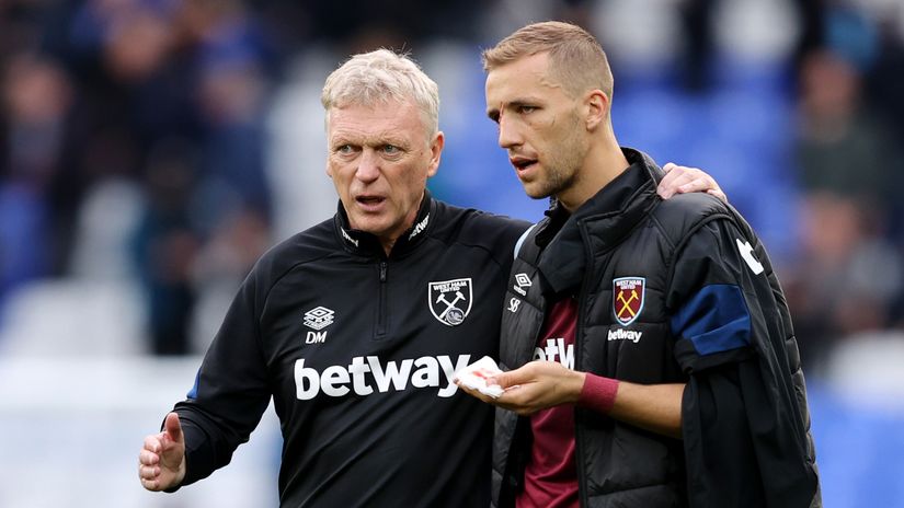 David Moyes and Tomas Soucek (©Getty Images)