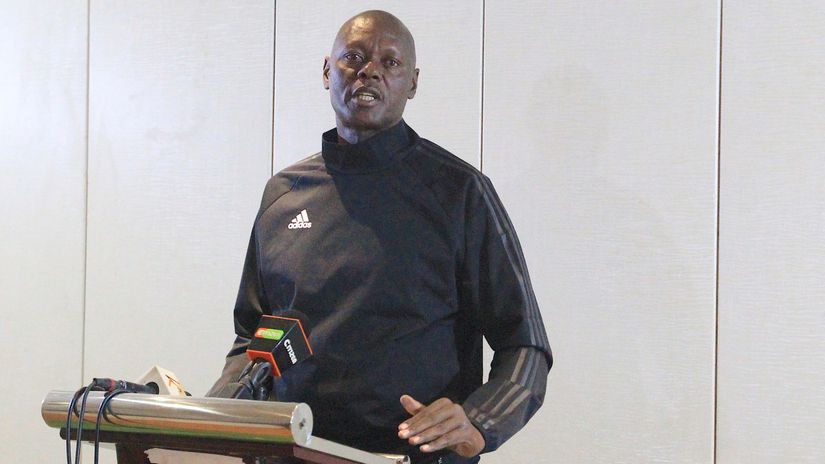 Former FIFA referee David Gikonyo slams FKF, alleges mistreatment and intimidation of Kenyan referees