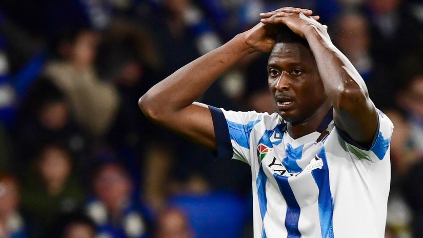 Nigeria blessed with great strikers but also cursed with their fitness