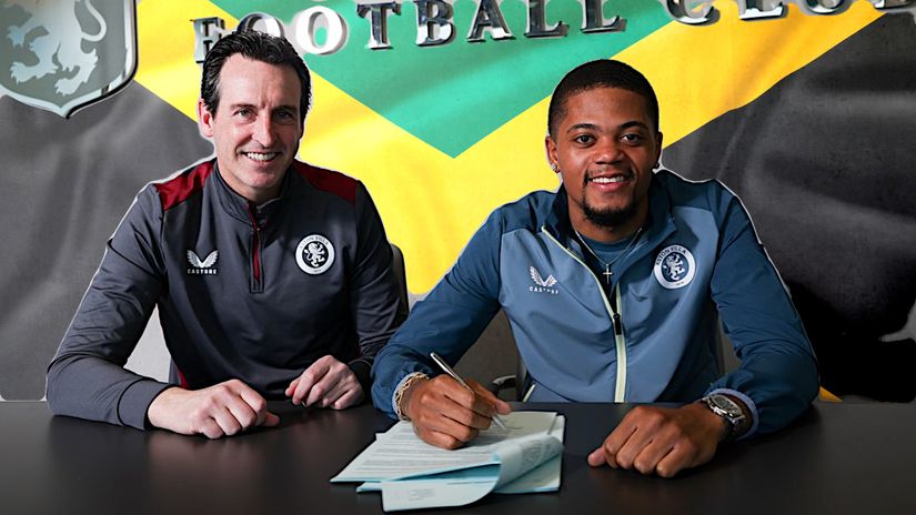 Unai Emery and Leon Bailey (©avfc)