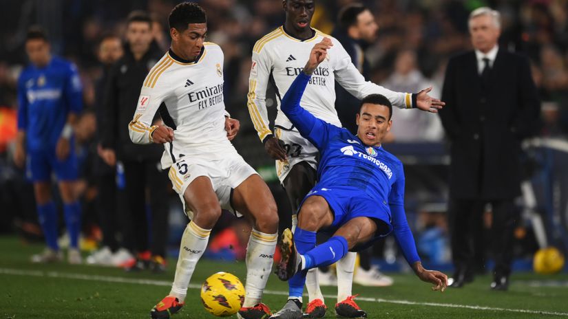Jude Bellingham and Mason Greenwood (©Getty Images)