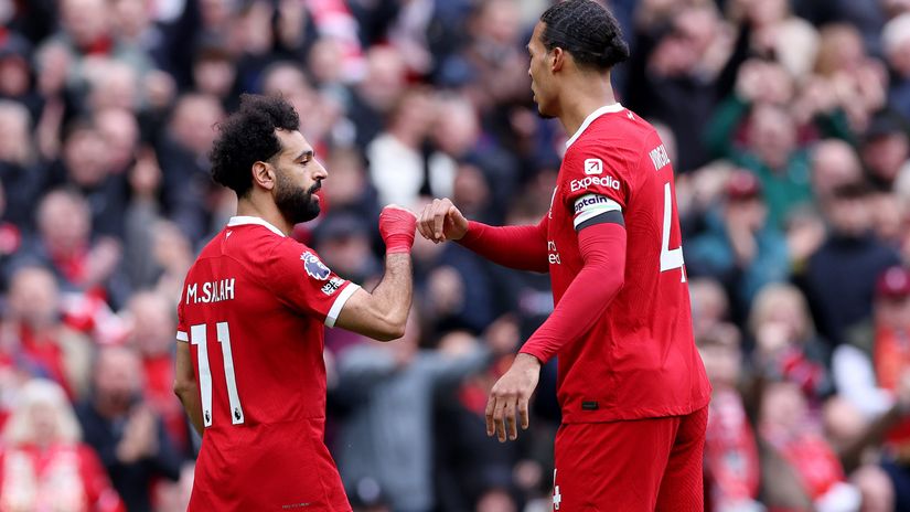 Salah and Van Dijk celebrate against Brighton (©Alex Livesey/Getty Images)