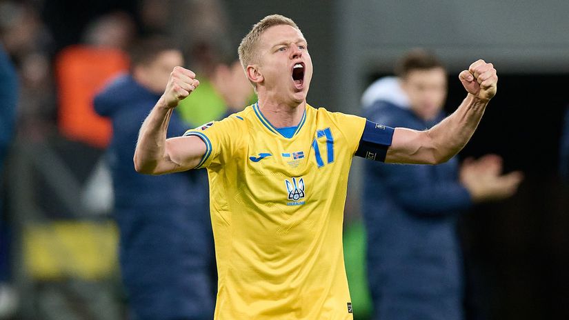 Zinchenko celebrating Ukraine's victory in the EURO 2024 Qualifiers playoff (©Rafal Oleksiewicz/Getty Images)