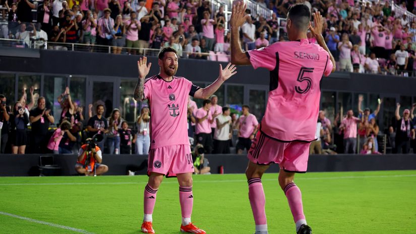 Messi & Busquets (©Getty Images)