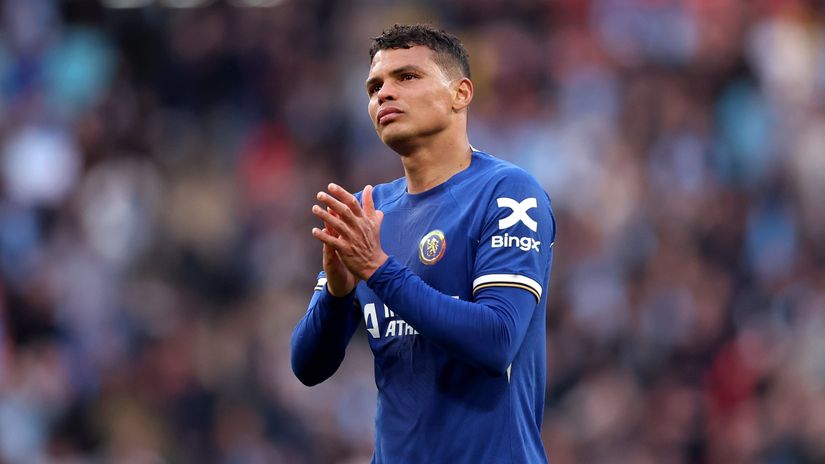 He won't celebrate 40th birthday at Stamford Bridge! Thiago Silva leaves Chelsea