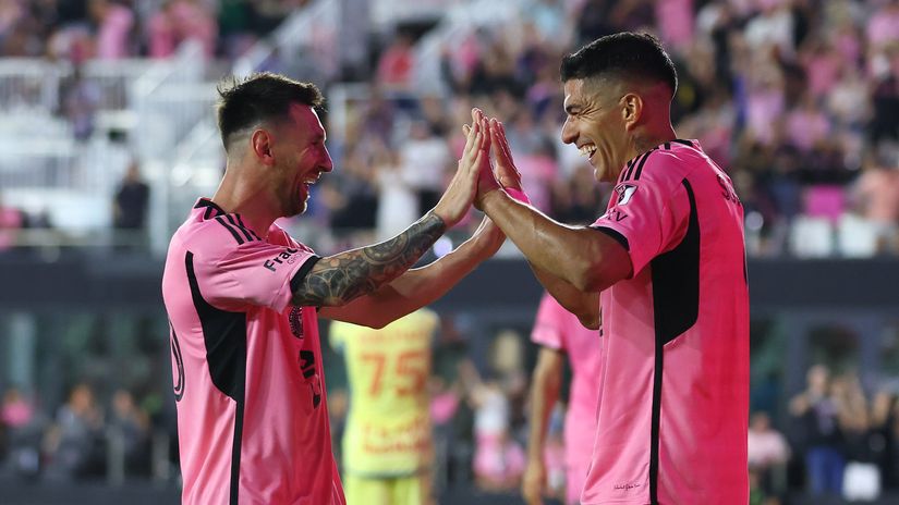 Bromance is blooming - Messi & Suarez (©Getty Images)