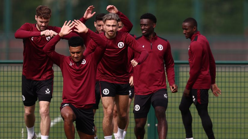 Villa players training (©Getty Images)