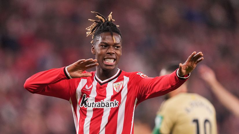 Nico Williams stays with Athletic Bilbao (©Juan Manuel Serrano Arce/Getty Images)