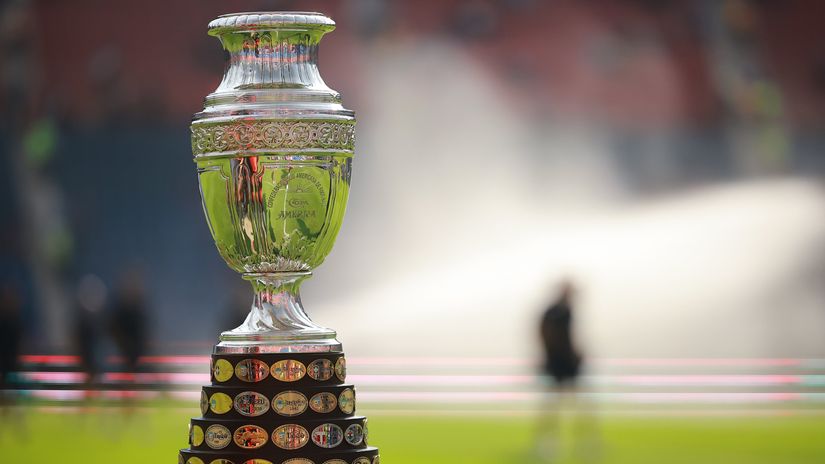 Copa America trophy (©Getty Images)