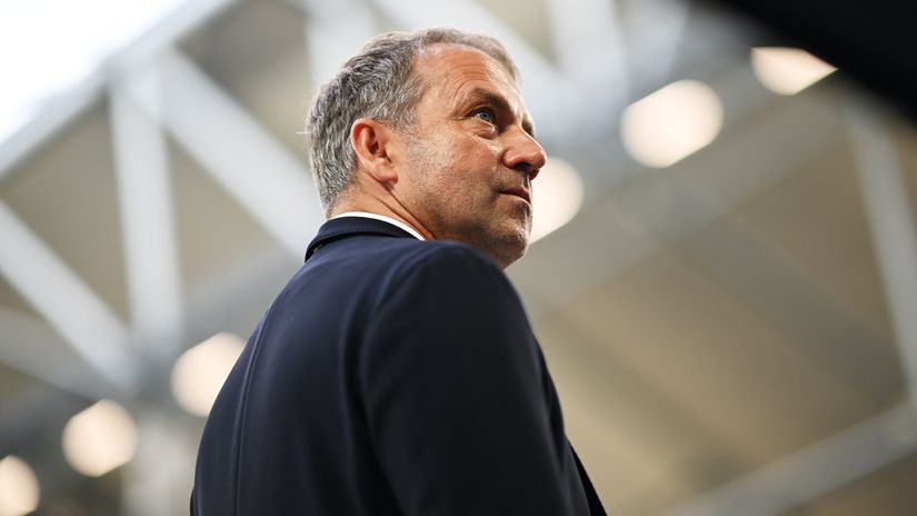 Flick rejects Chelsea in hope Barcelona will call