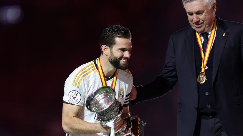 Nacho and Ancelotti (©Yasser Bakhsh/Getty Images)
