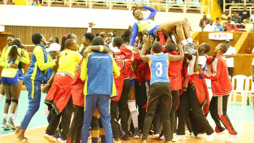 KCB celebrate win over Kenya Prison ©Mozzart Sport / Sport Picha