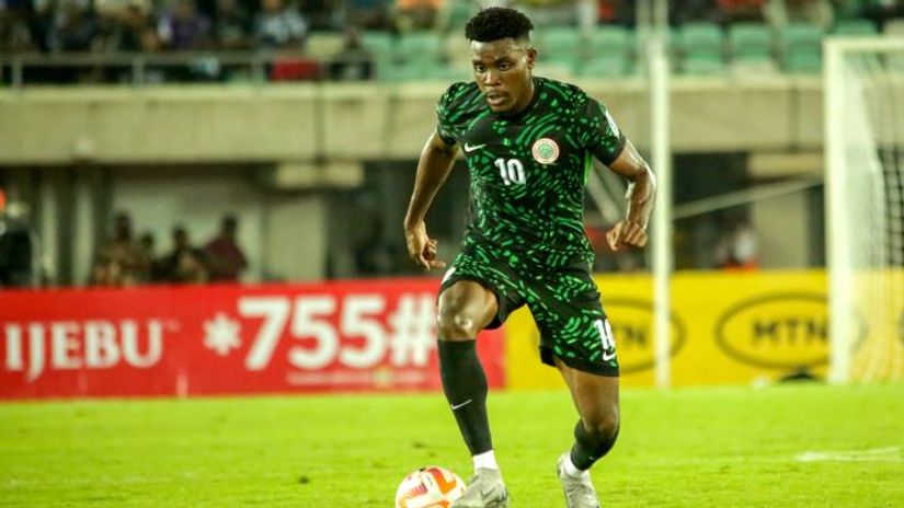 Fisayo Dele-Bashiru in action for Nigeria (©Victor Ihechi/Gallo Images)