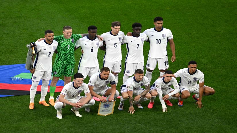 England national team ahead of Serbia clash(©Matthias Hangst/Getty Images)