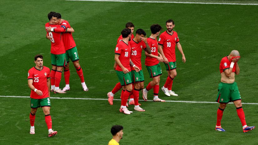 CR7 and the Navigators give Turkiye a cold shower and proceed to the knockout stages