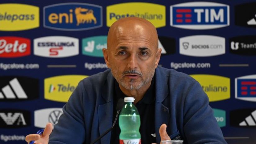 Luciano Spalletti at the press conference(©Claudio Villa/Getty Images)