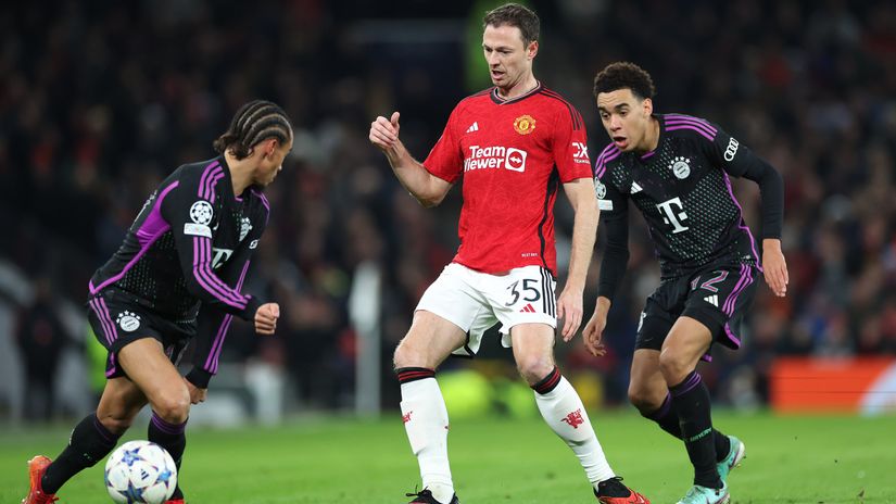 This man is unbreakable - he stays for another year in his boyhood club