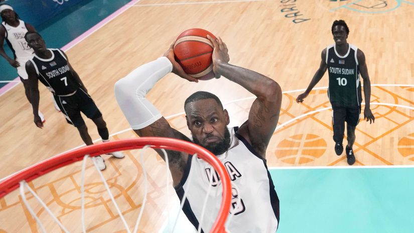 LeBron James (©Getty Images)