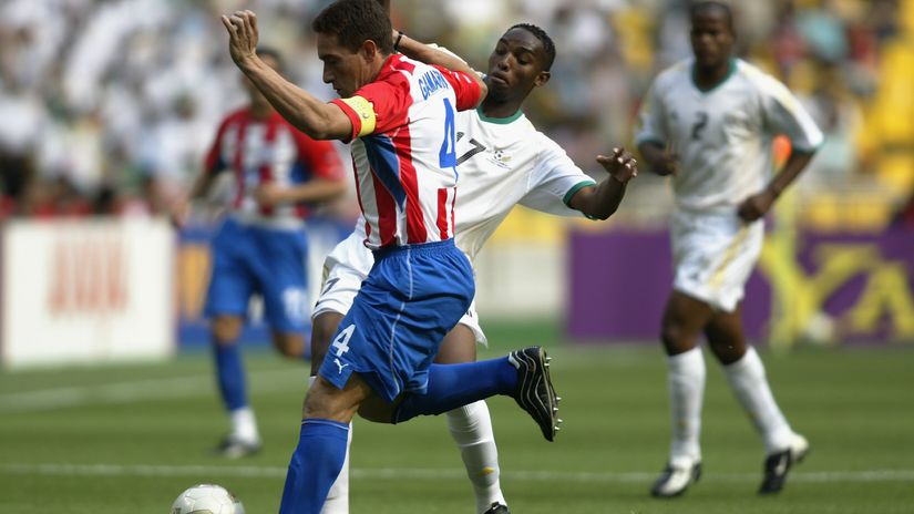 Gamarra in action for Paraguay against South Africa (©Gary M. Prior/Getty Images)