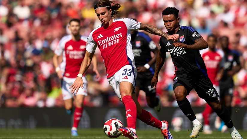 Calafiori in action for Arsenal against Lyon on Sunday (©Angel Martinez/Getty Images)