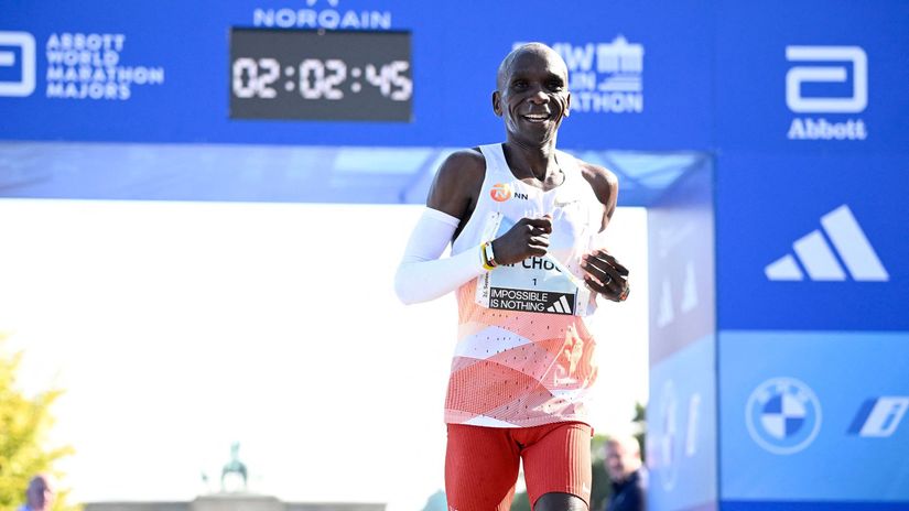 Science says Eliud Kipchoge could technically run a marathon in under 1 hour 15 minutes