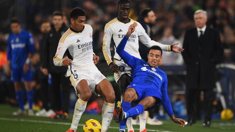 Greenwood in action against Real Madrid (©Denis Doyle/Getty Images)