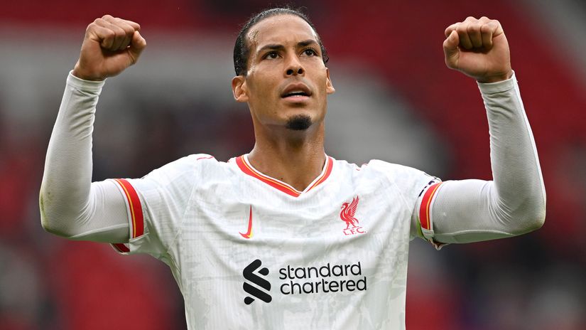 Virgil Van Dijk celebrates (©Michael Regan/Getty Images)