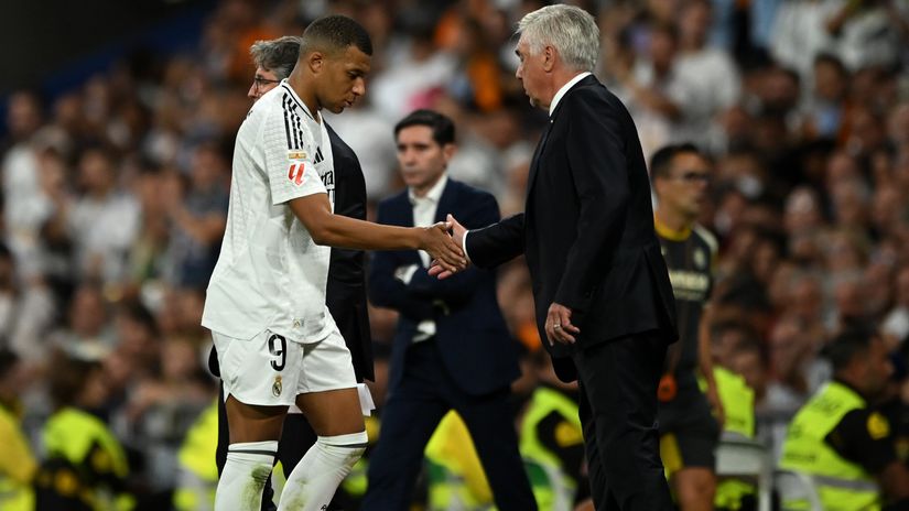 France is fuming at Mbappe: He's tarnishing his image, mocking Deschamps...