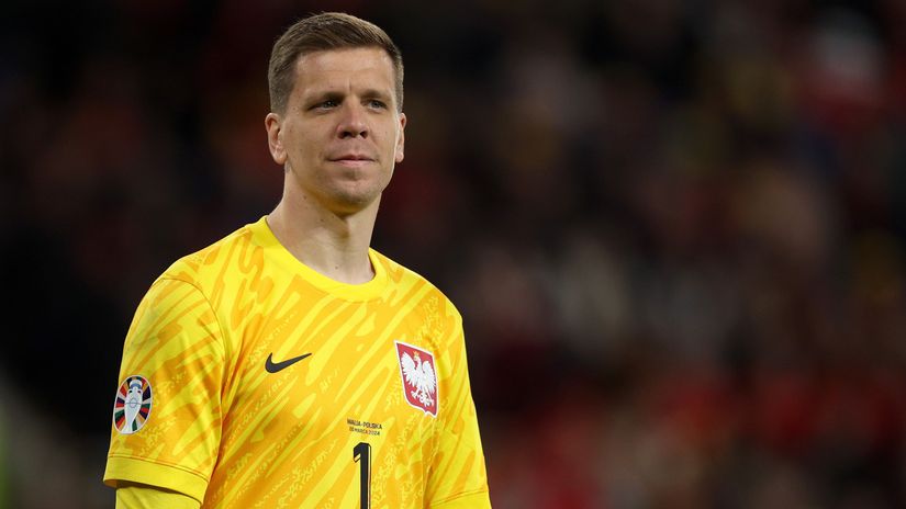 Szczesny representing Poland in EURO 2024 qualifiers(©Richard Heathcote/Getty Images)