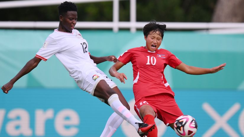 © Harambee Starlets