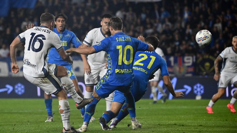 Frattesi of Inter scores the opener next to Fazzini and Viti of Empoli(©AFP)