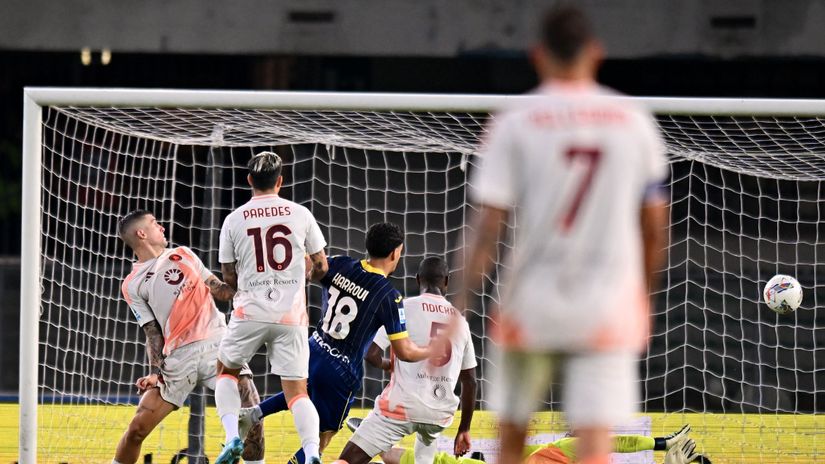 Harroui nets the winner next to Ndicka, Paredes, and Mancini(©Alessandro Sabattini/Getty Images)