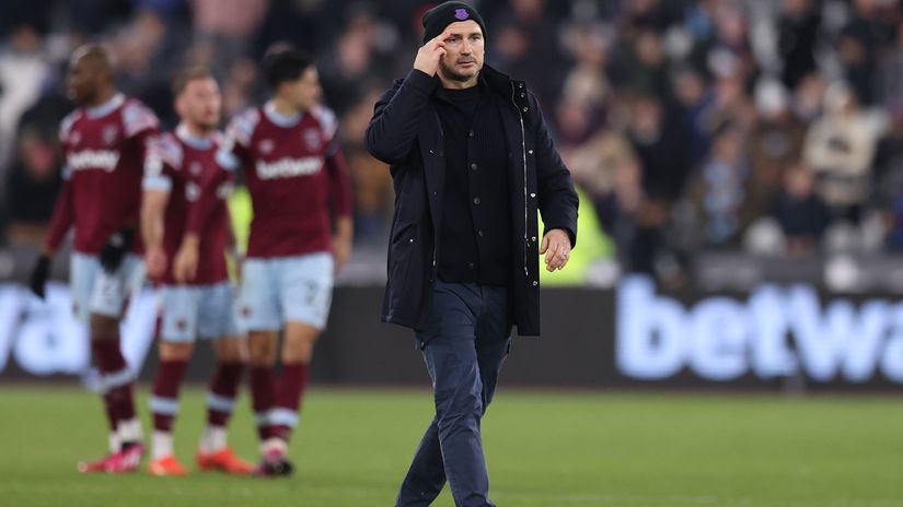 Frank Lampard reacts after the game against West Ham in 2023 (©Alex Pantling/Getty Images)