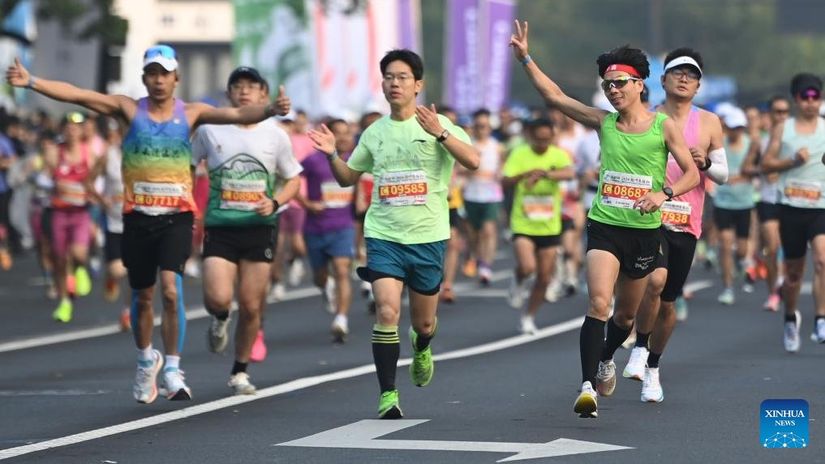 Mistake that cost Kenyan Ksh3.9 million after winning Hangzhou Marathon [VIDEO]