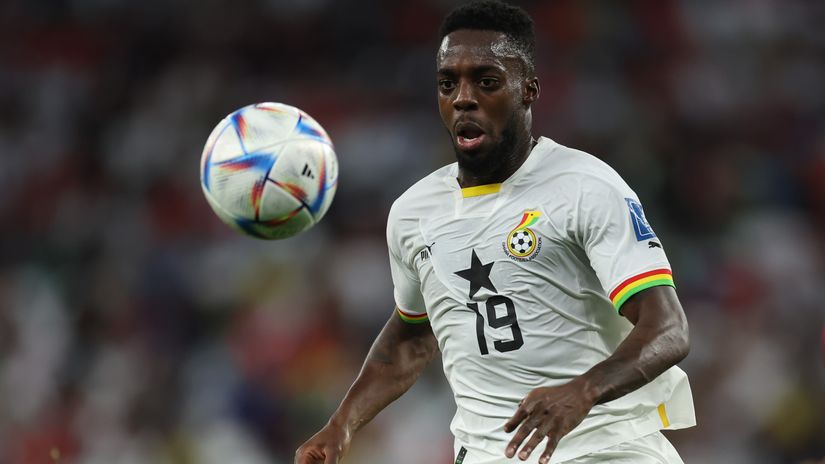 Inaki Williams in action for Ghana (©Alex Grimm/Getty Images)