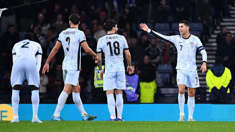 There's just one thing about footballers Cristiano Ronaldo can't understand after all these years...