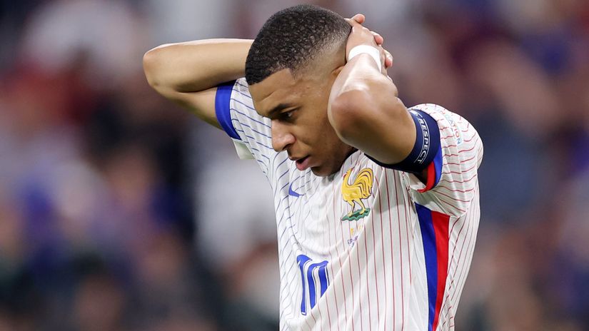 Kylian Mbappe on international duty (©Alex Livesey/Getty Images)