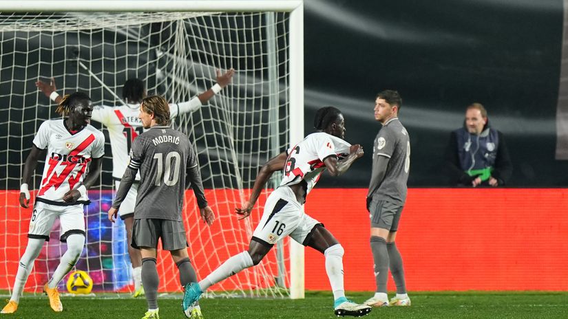 Munin celebrates after making it 2-0 (©Angel Martinez/Getty Images)