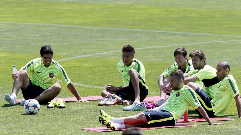 Current Inter Miami crew alongside Neymar and Pique at Barca's training session, back in 2015(©Reuters/Albert Gea/Gallo Images)
