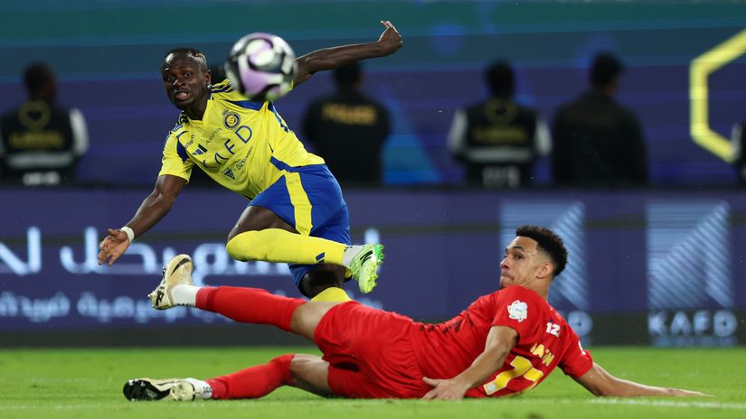 Sadio Mane in action for Al-Nassr (©Yasser Bakhsh/Getty Images)