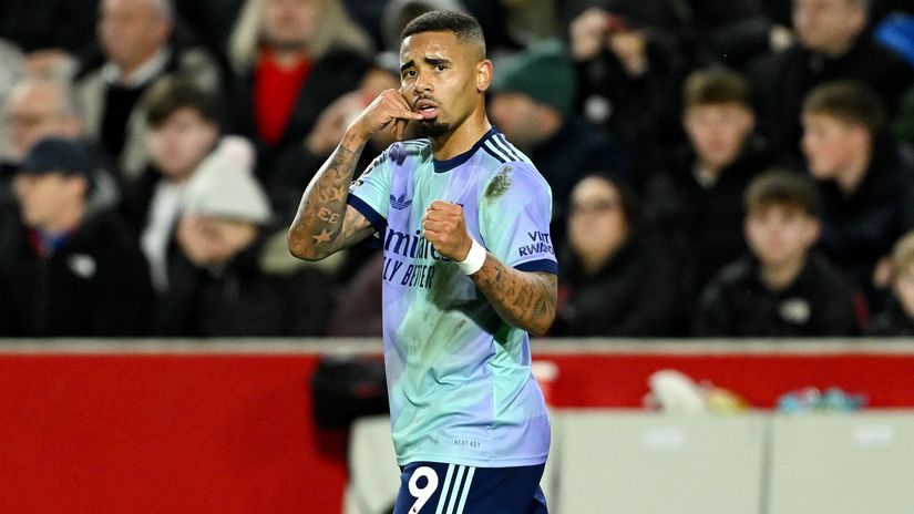 Gabriel Jesus celebrates after scoring against Brentford (©Mike Hewitt/Getty Images)
