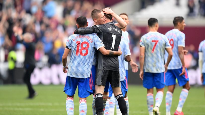 McTominay, De Gea, and Bruno Fernandes with Man United, September 2021(©Justin Setterfield/Getty Images)